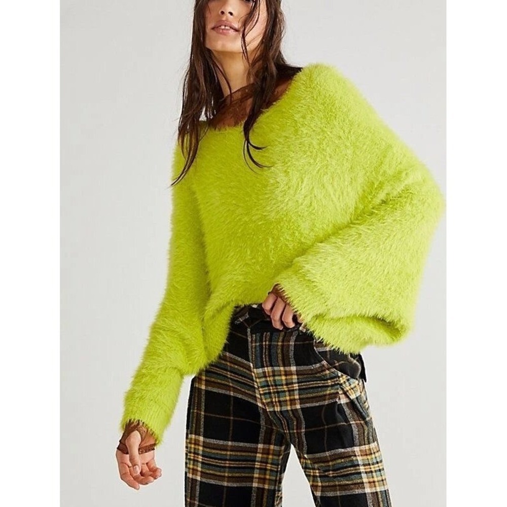 Free People FP One Crilla Sweater Women XS Neon Lime Green Cropped Fuzzy Knit